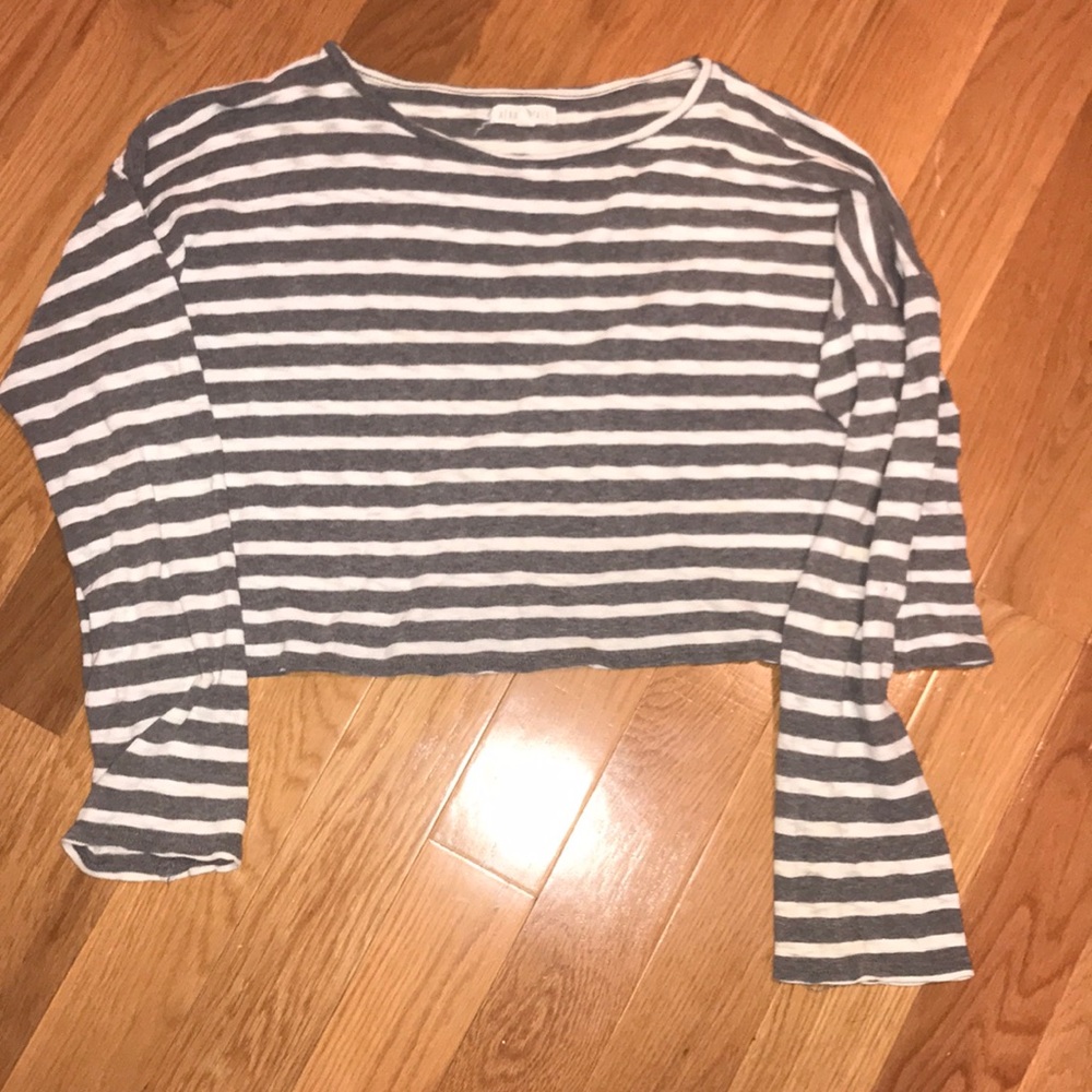 Cropped sweater